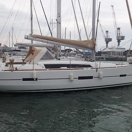 Luxury Sail Boat Rc Reggio Calabria