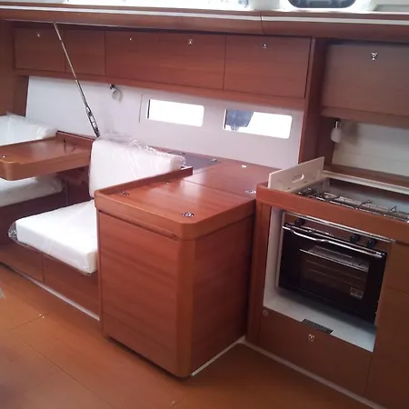 Luxury Sail Boat Rc Botel